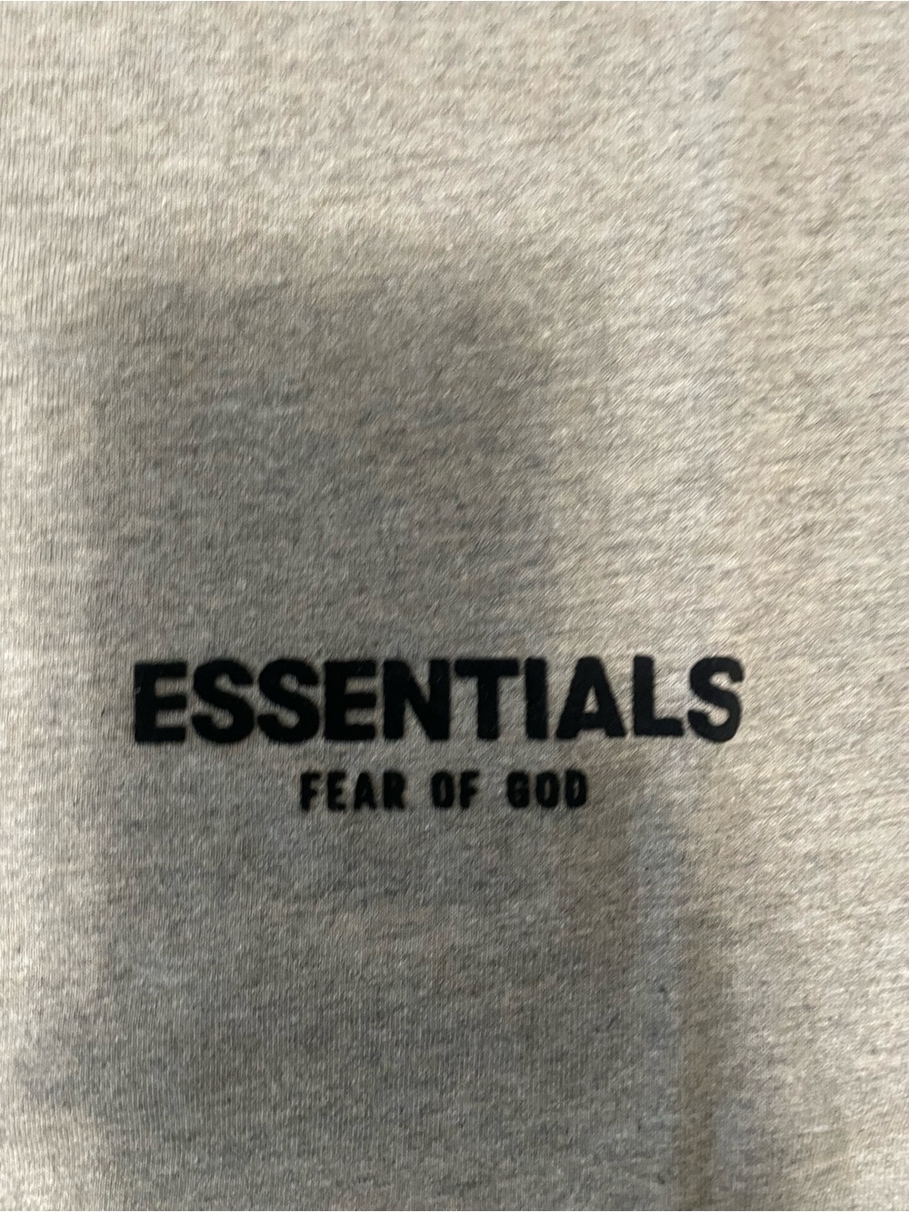 ESSENTIALS Fear of God Men's Dark Grey Logo T-Shirt - Picture 3 of 7